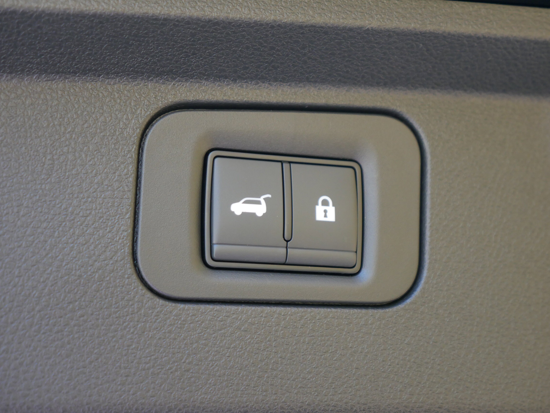 New 2026 Nissan Armada PRO-4X image 28