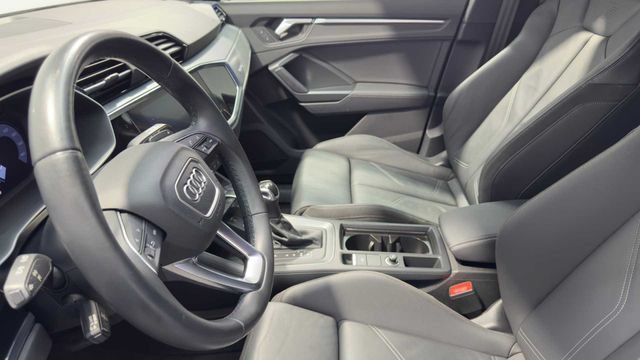 Used 2021 Audi Q3 2.0T Premium w/ Convenience Package AWD/4WD image 22