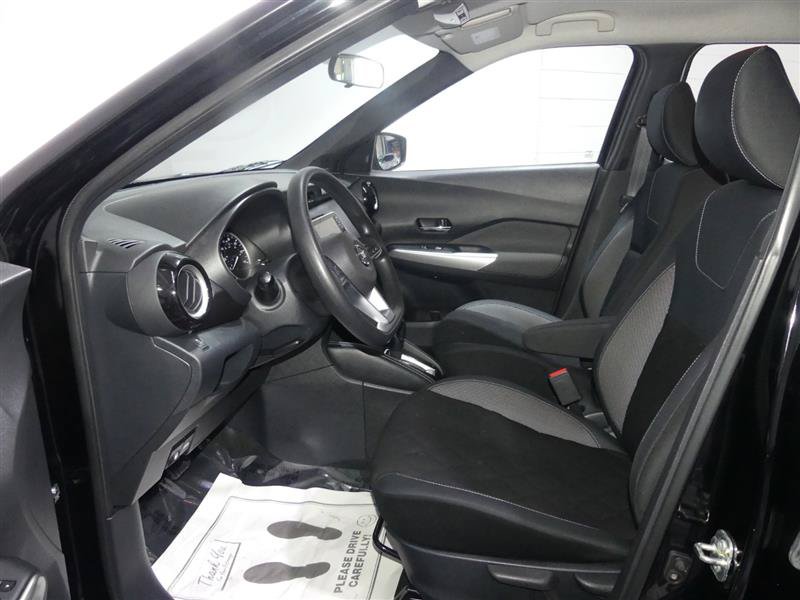 Used 2019 Nissan Kicks SV FWD image 21