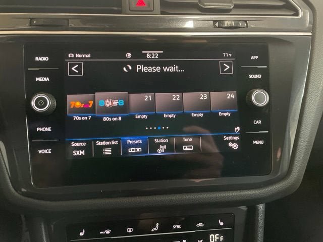 Certified 2024 Volkswagen Tiguan SE AWD/4WD image 22
