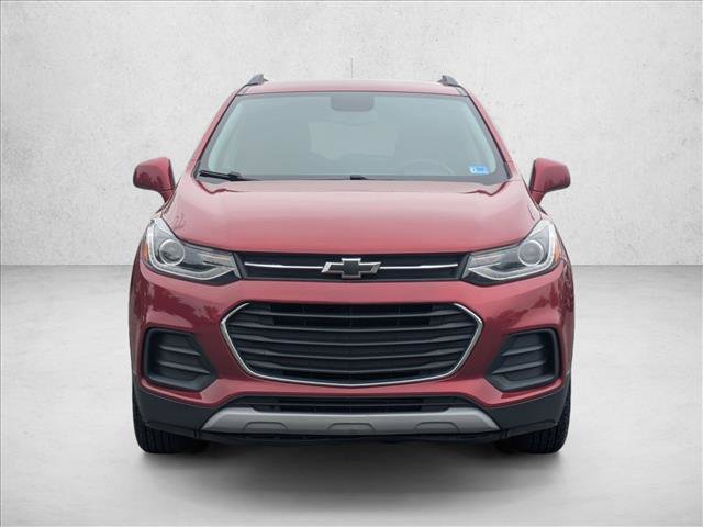 Used 2020 Chevrolet Trax LT FWD image 2