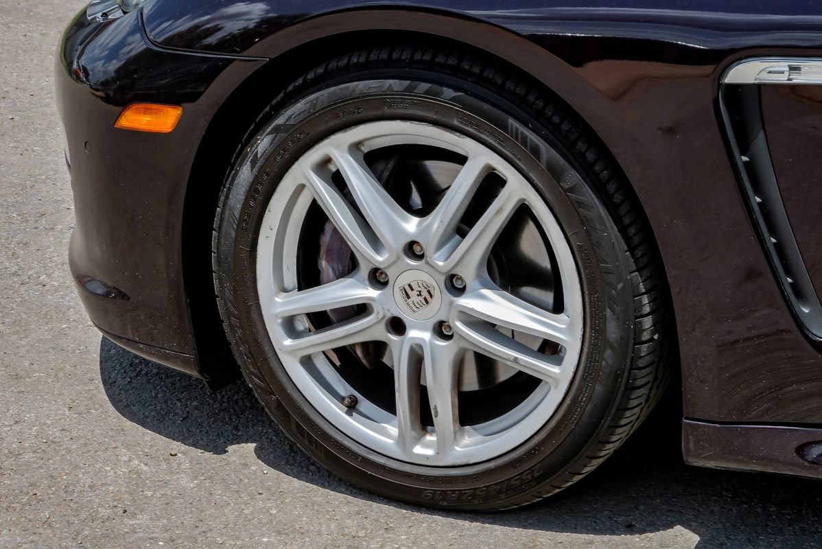 Used 2011 Porsche Panamera 4 AWD/4WD image 60