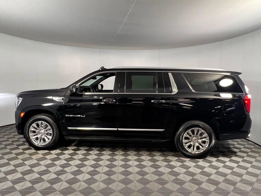 Used 2024 GMC Yukon XL Denali image 10