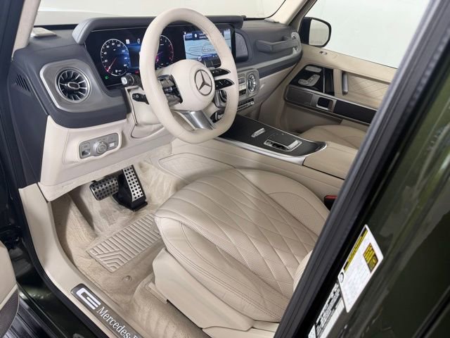 Used 2025 Mercedes-Benz G 550 image 10