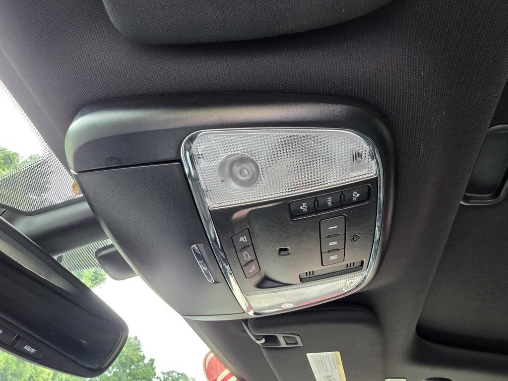 Used 2020 Jeep Grand Cherokee Altitude AWD/4WD image 31