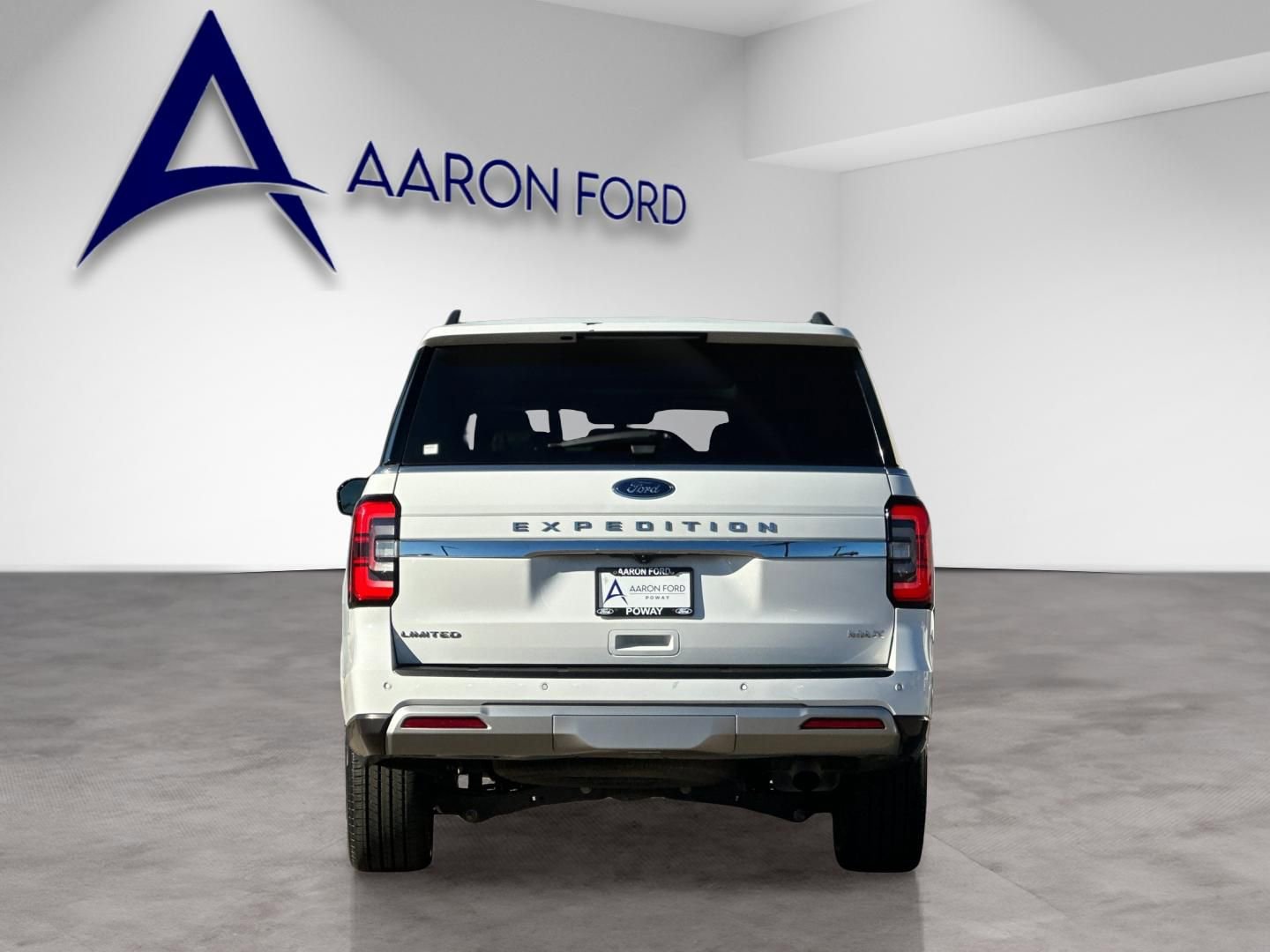 Used 2024 Ford Expedition Max Limited image 5