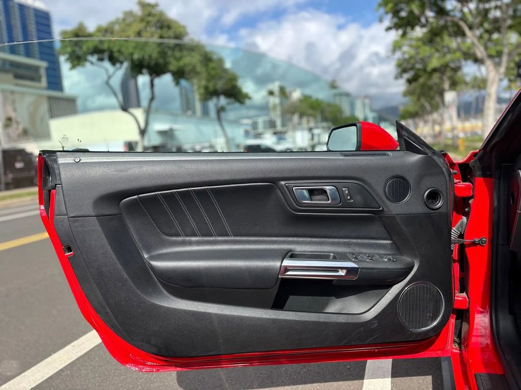 Used 2022 Ford Mustang Premium image 15