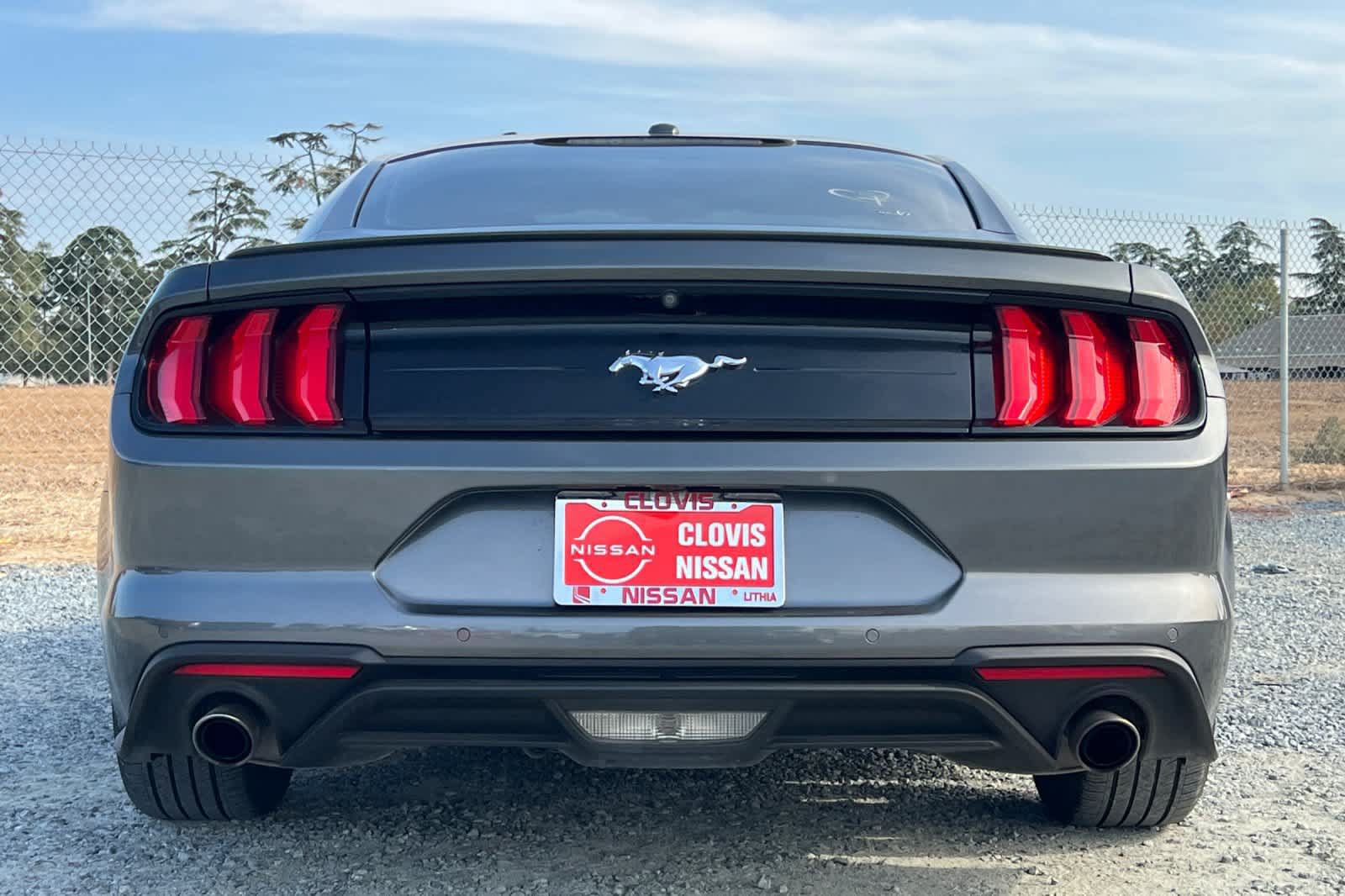 Used 2018 Ford Mustang Coupe w/ Equipment Group 101A RWD image 6