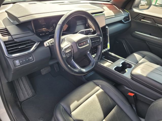 Used 2024 GMC Acadia Elevation image 7