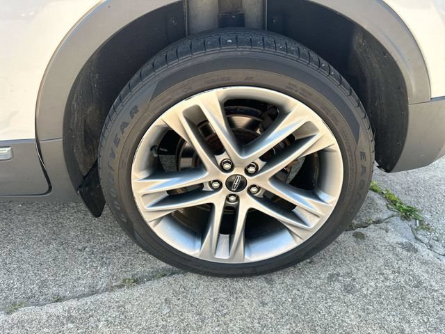 Used 2019 Lincoln MKC Reserve AWD/4WD image 46