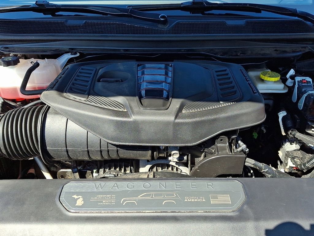 Used 2024 Jeep Wagoneer Series II w/ Flexible Seating Group image 30