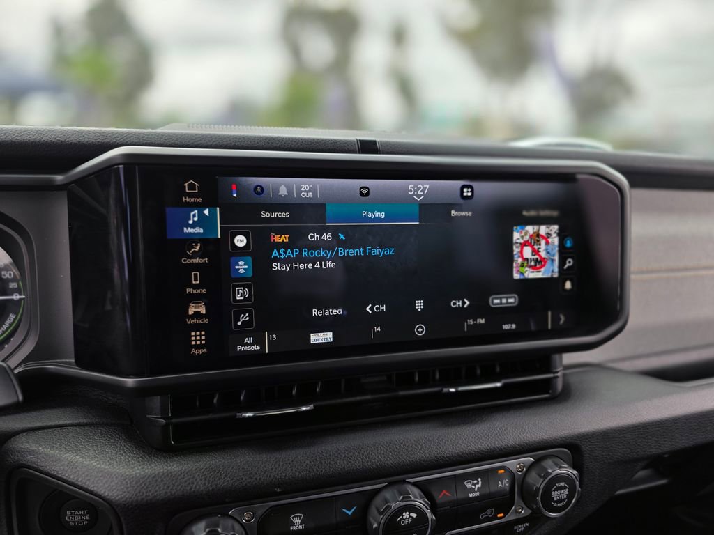 Used 2025 Jeep Wrangler Unlimited Sport S 4xe AWD/4WD image 28