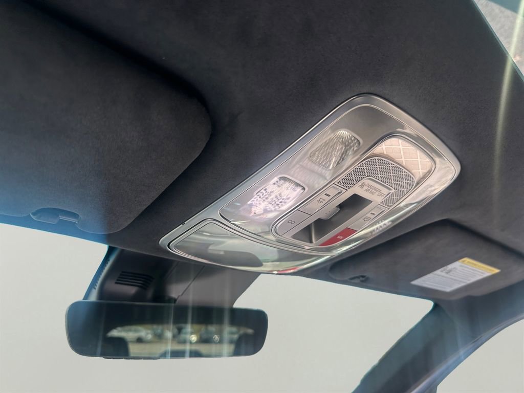 Used 2023 Genesis GV70 3.5T Sport w/ Sport Prestige Package image 21