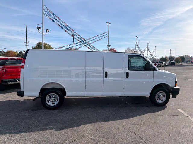New 2027 Chevrolet Express 3500 Extended w/ Driver Convenience Package RWD image 12