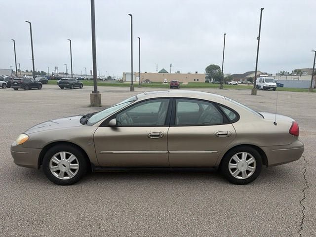 Used 2003 Ford Taurus SEL FWD image 3