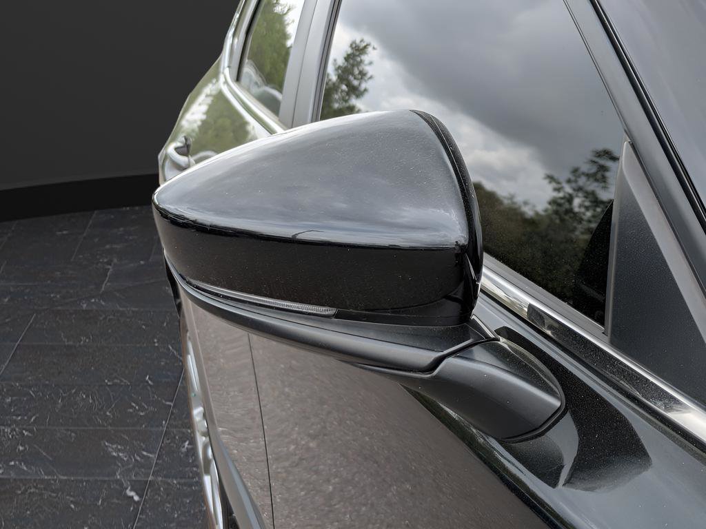 Used 2023 MAZDA CX-30 AWD 2.5 S w/ Select Package image 11