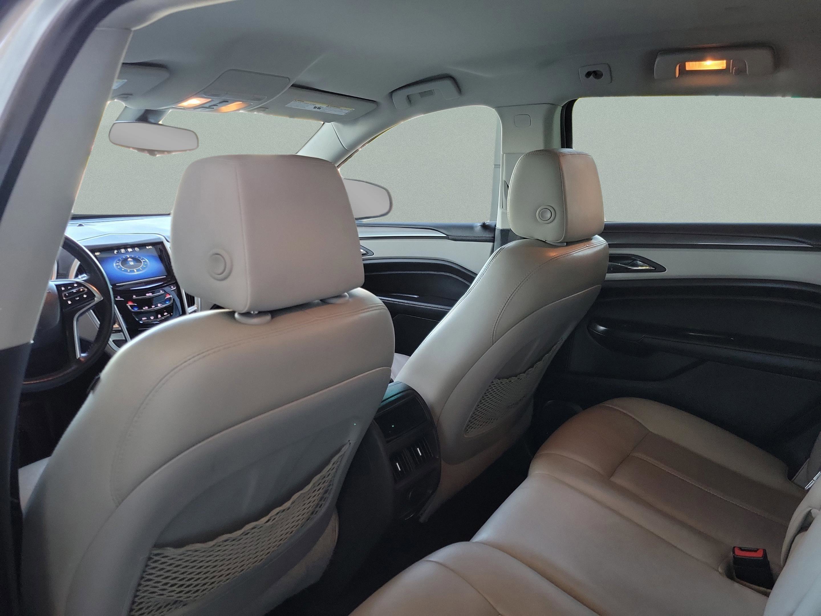 Used 2015 Cadillac SRX FWD image 26