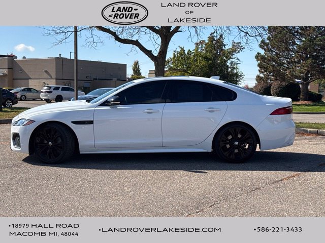 Used 2024 Jaguar XF R-Dynamic SE AWD/4WD image 9