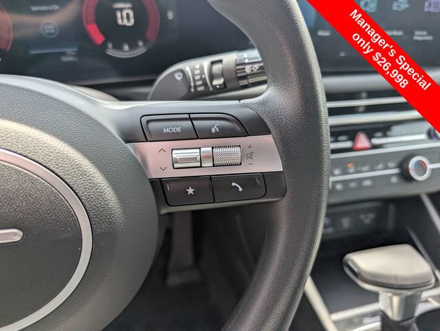 Certified 2025 Hyundai Santa Cruz SE AWD/4WD image 18