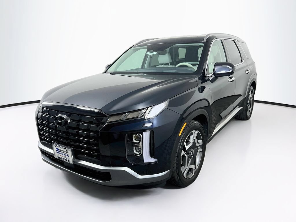 Used 2024 Hyundai Palisade Limited AWD/4WD image 3