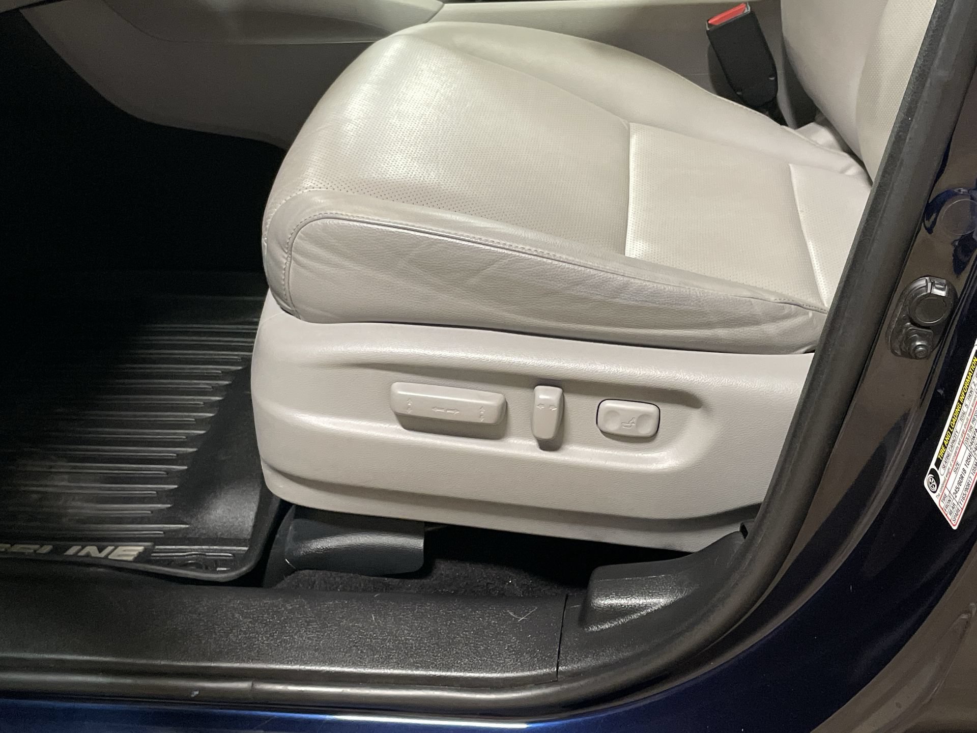 Used 2023 Honda Ridgeline RTL image 13