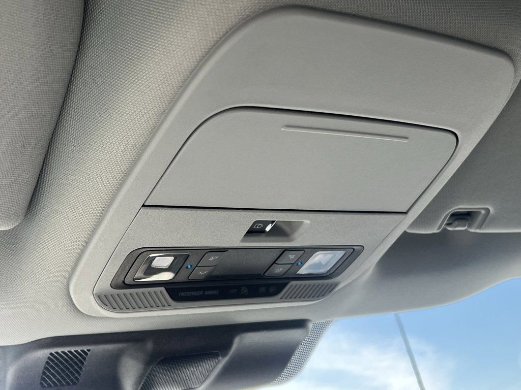 New 2025 Ford F150 XLT w/ Equipment Group 302A MID image 28