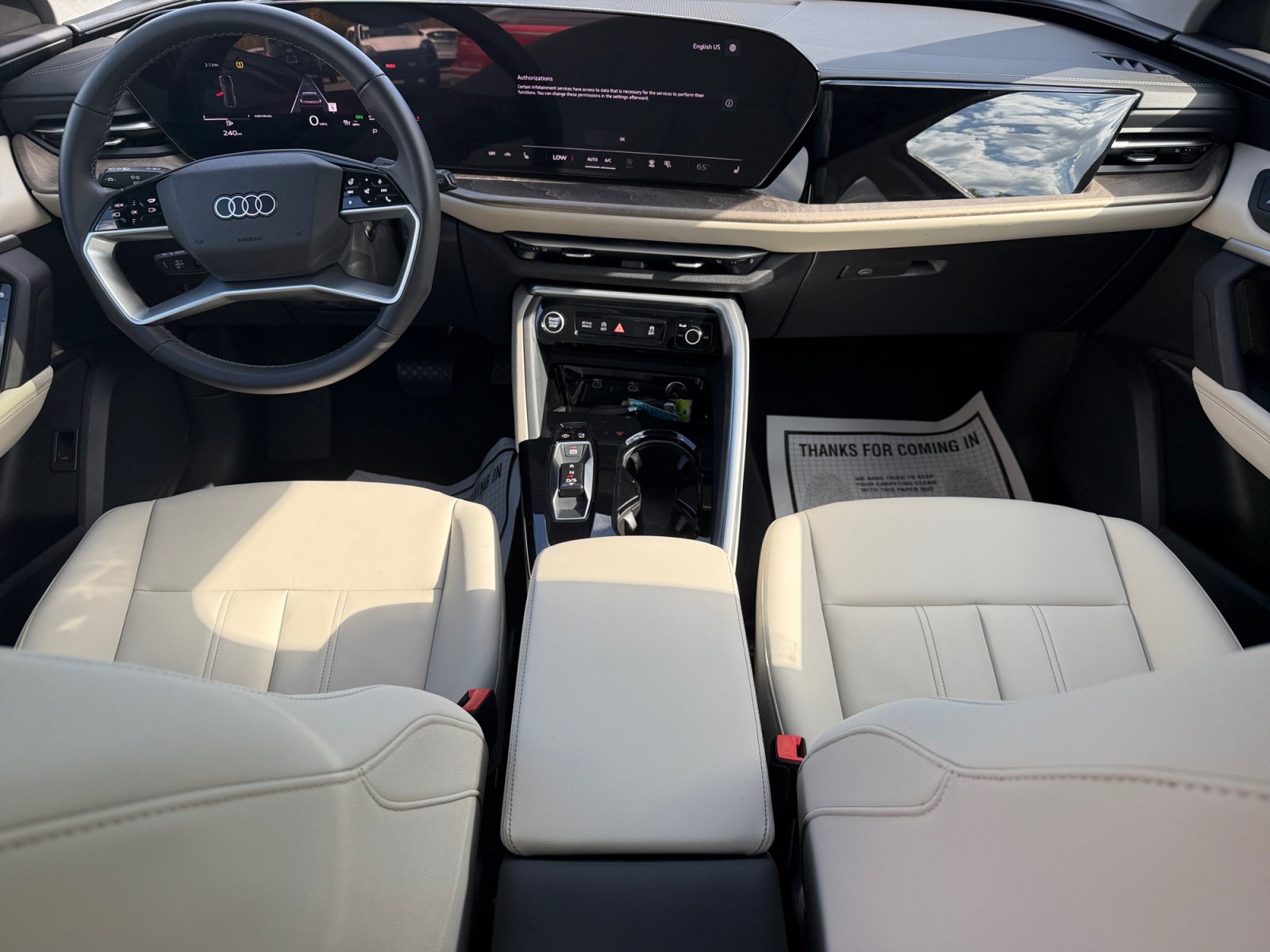 Used 2025 Audi Q5 Premium Plus w/ Premium Plus AWD/4WD image 12