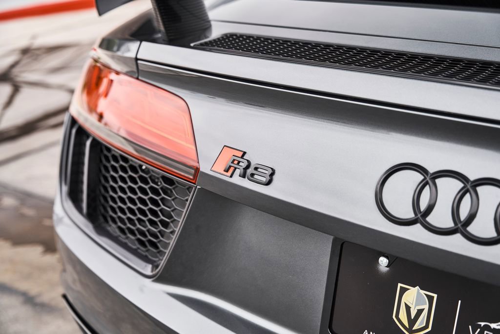 Used 2017 Audi R8 V10 plus AWD/4WD image 24