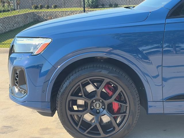 Used 2025 Audi SQ7 Prestige AWD/4WD image 5