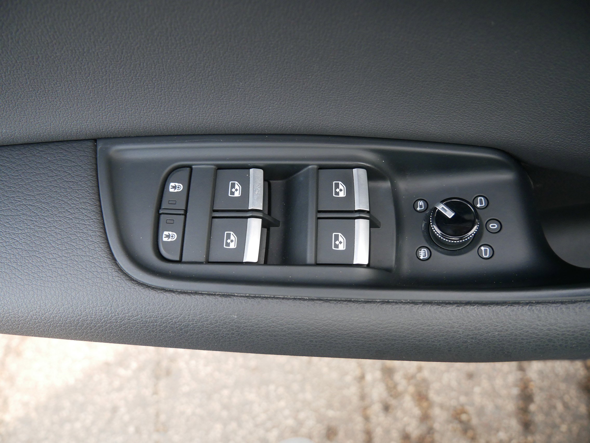 Used 2019 Audi Q8 Prestige image 20