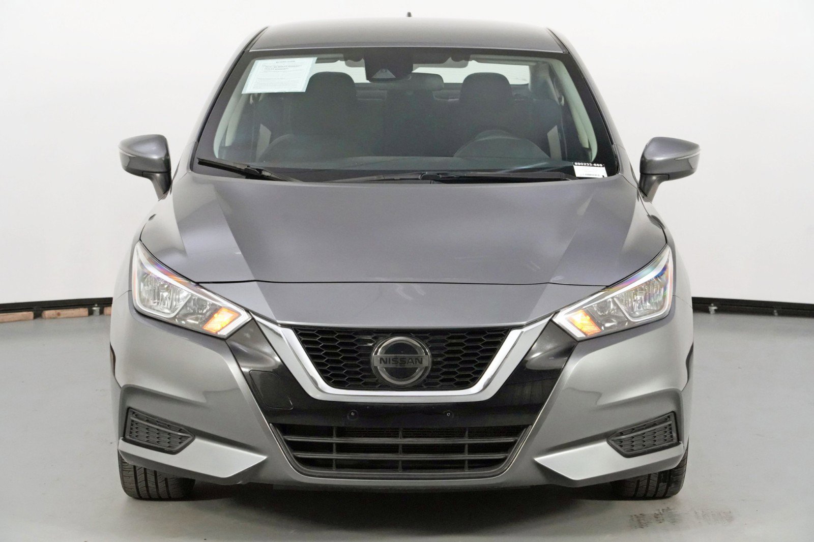 Used 2021 Nissan Versa SV image 38