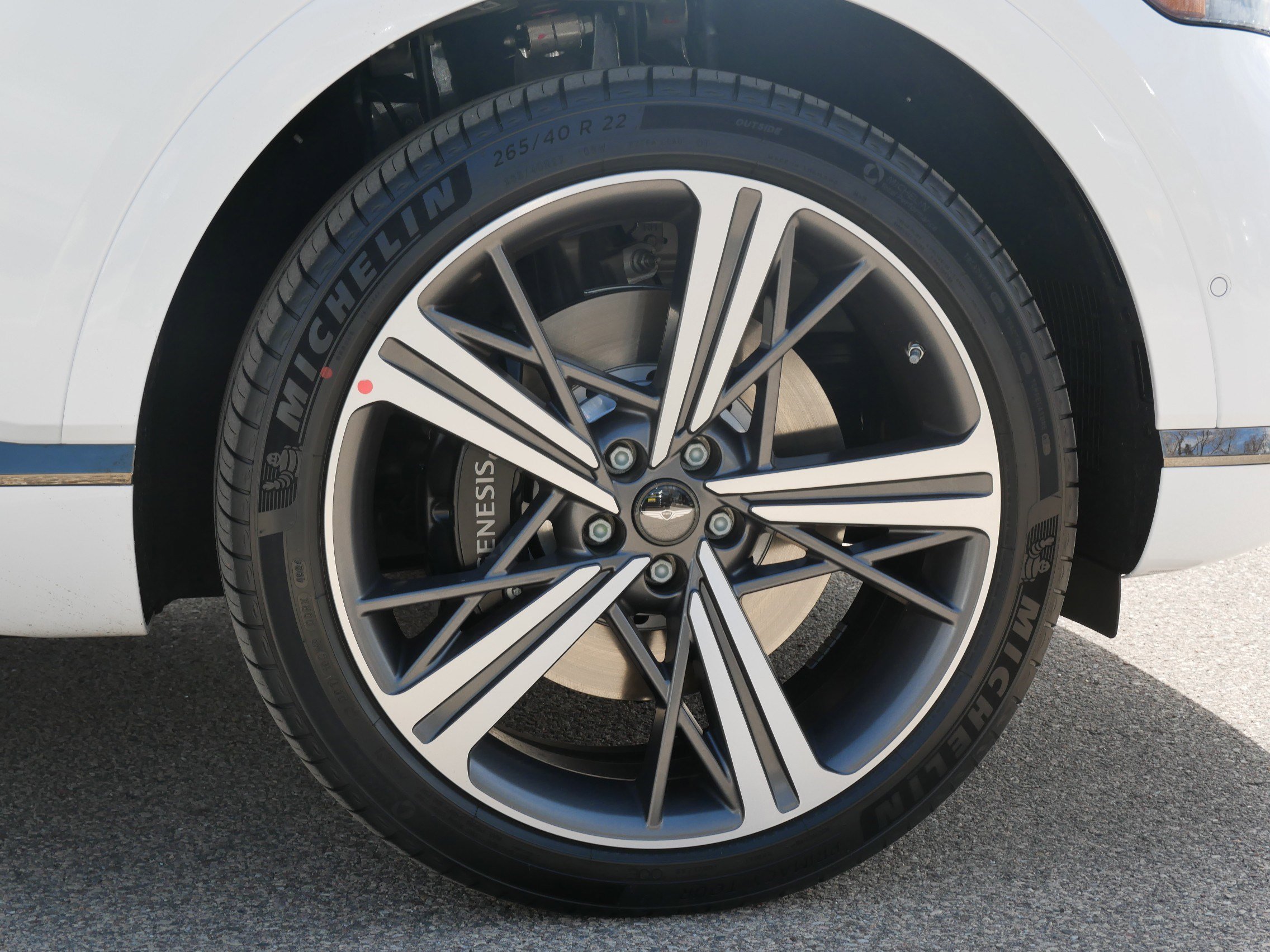 New 2025 Genesis GV80 3.5T e-SC image 5