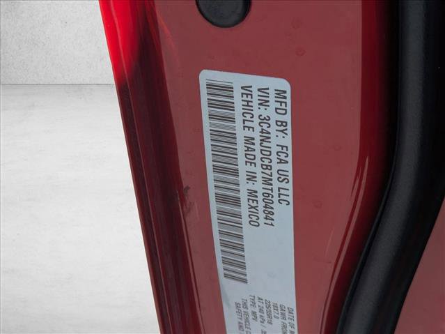 Used 2021 Jeep Compass Limited w/ Sun and Sound Group AWD/4WD image 23