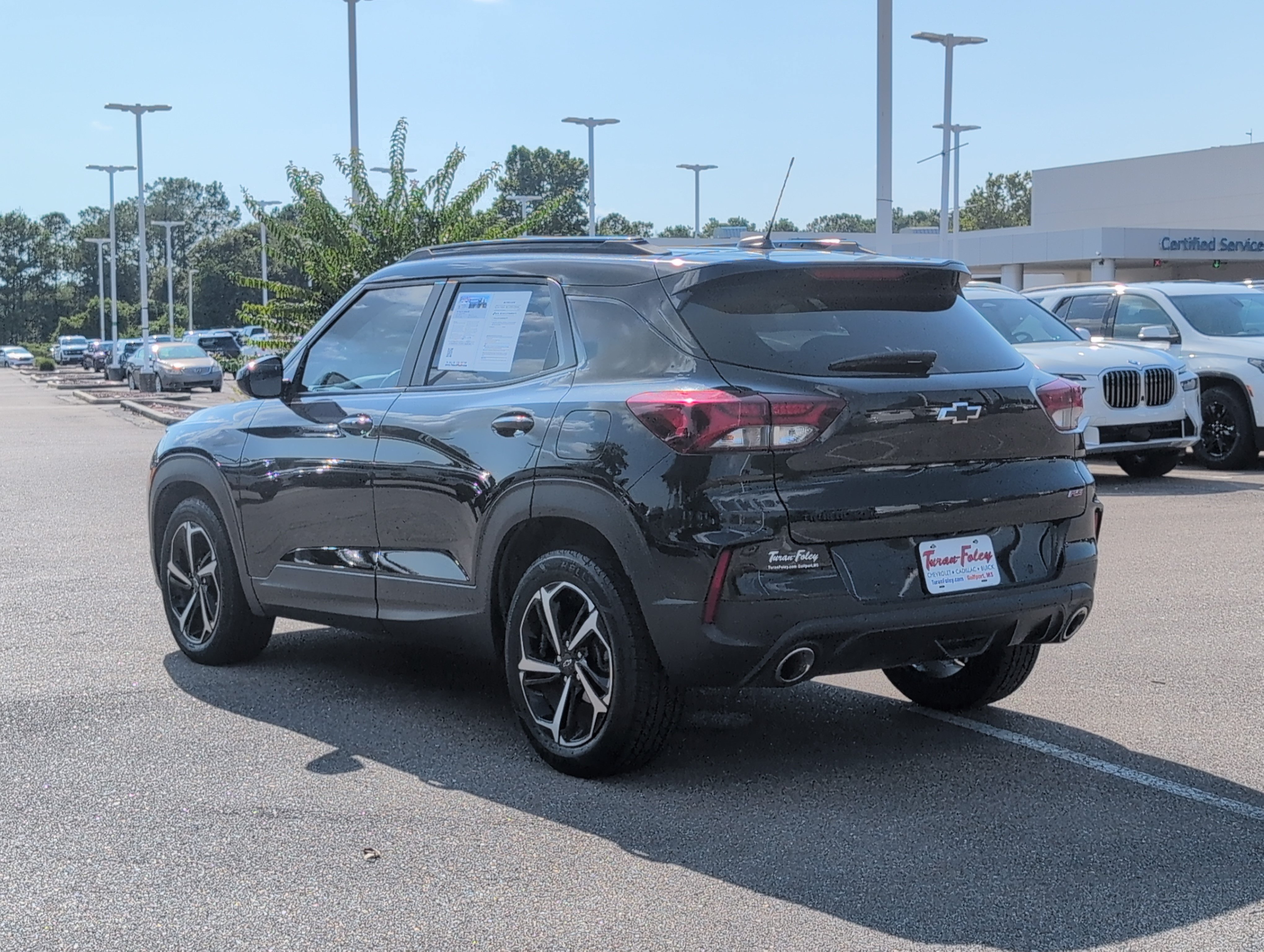 Used 2023 Chevrolet TrailBlazer RS w/ Convenience Package FWD image 3