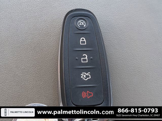 Used 2014 Lincoln MKX FWD w/ Equipment Group 101A image 31