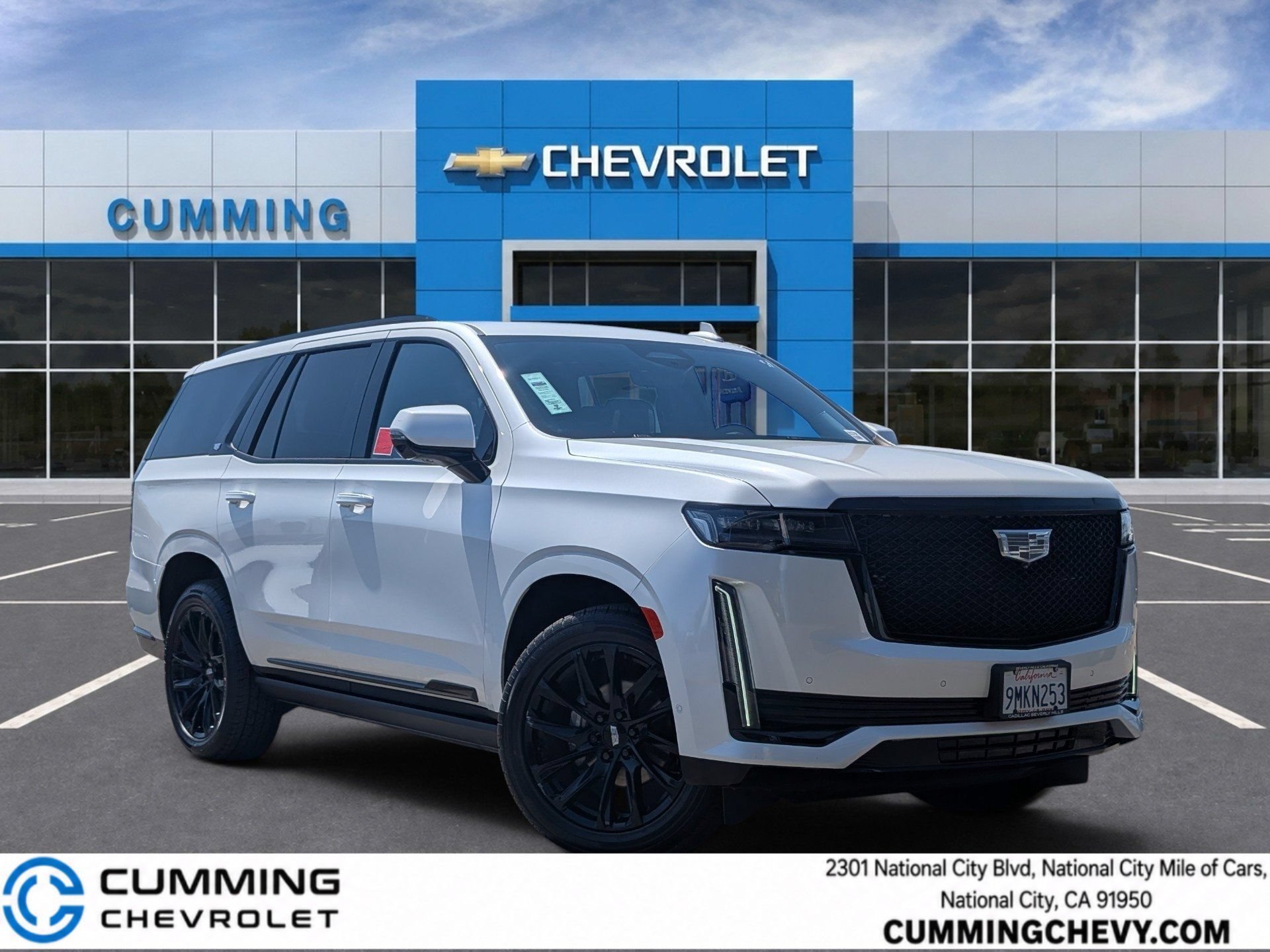 Used 2024 Cadillac Escalade Sport Platinum w/ LPO, ONYX Package AWD/4WD image 1