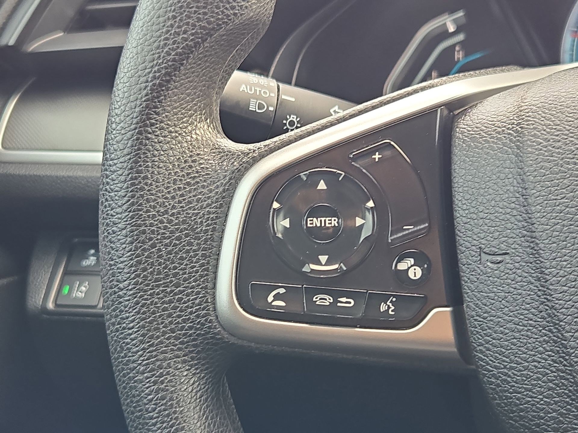 Used 2020 Honda Civic LX image 17