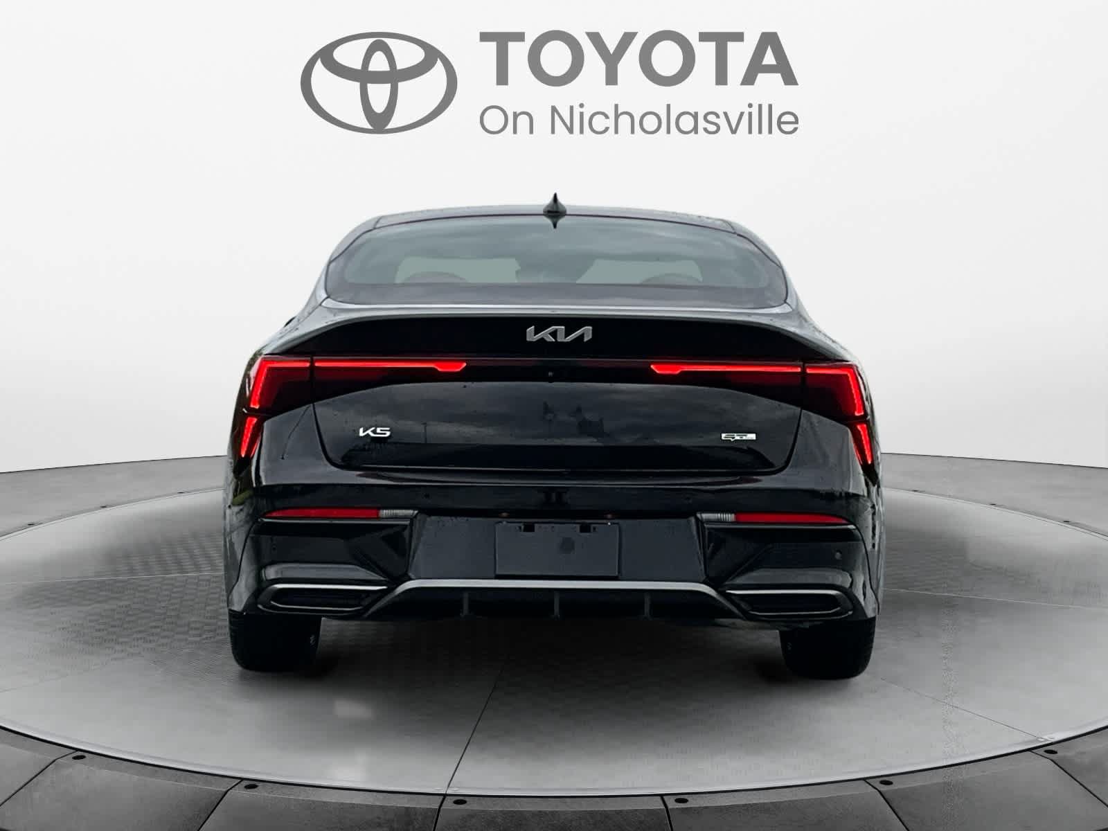 Used 2025 Kia K5 GT-Line w/ GT-Line Premium Package AWD/4WD image 4