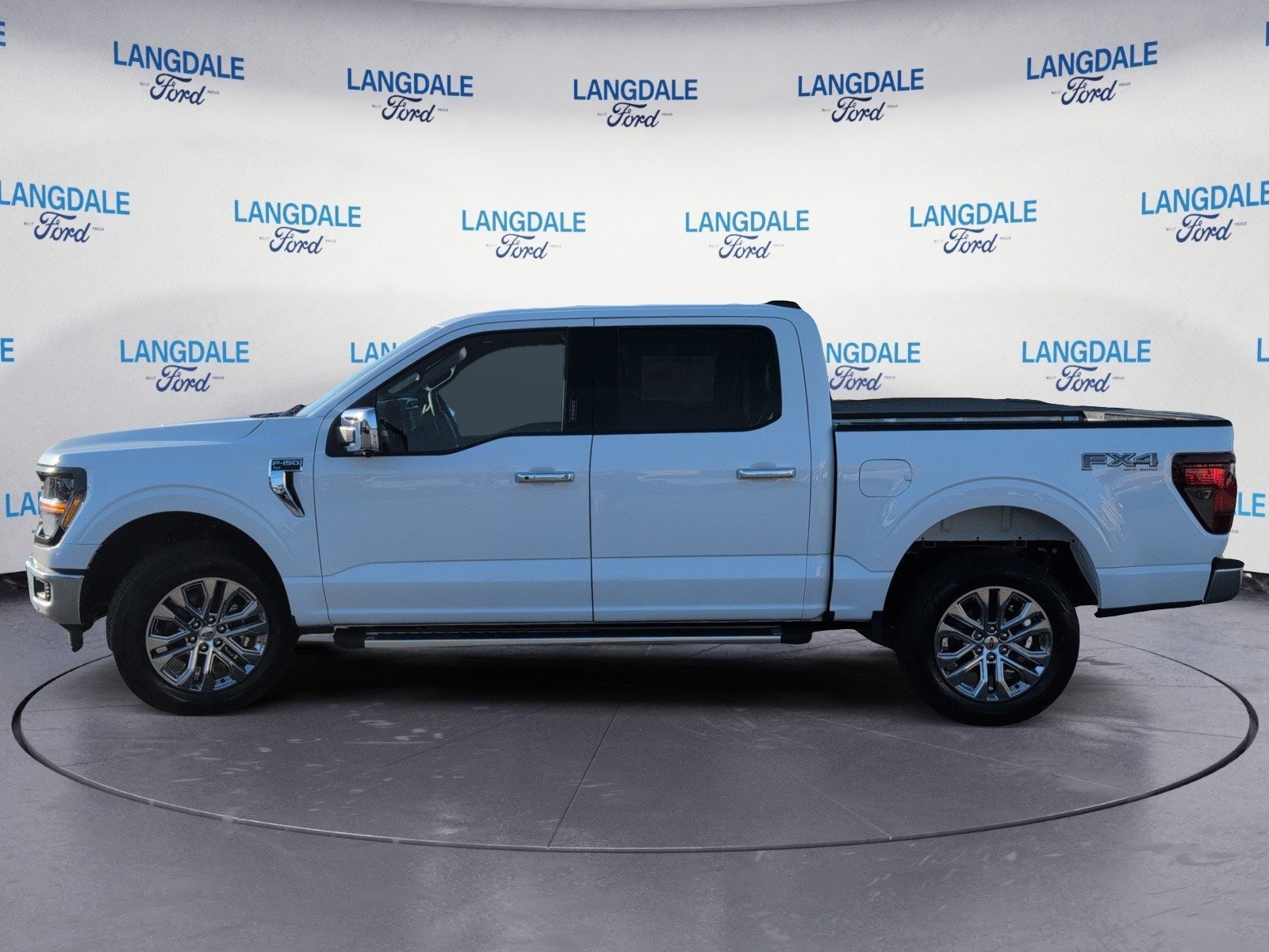 New 2026 Ford F150 XLT w/ Equipment Group 302A MID image 10