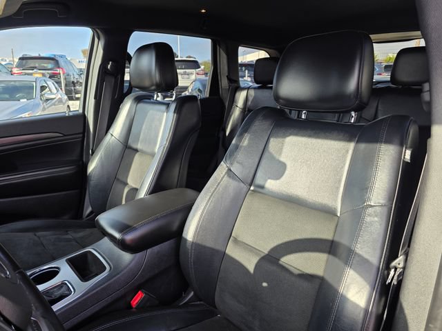 Used 2019 Jeep Grand Cherokee Altitude RWD image 17