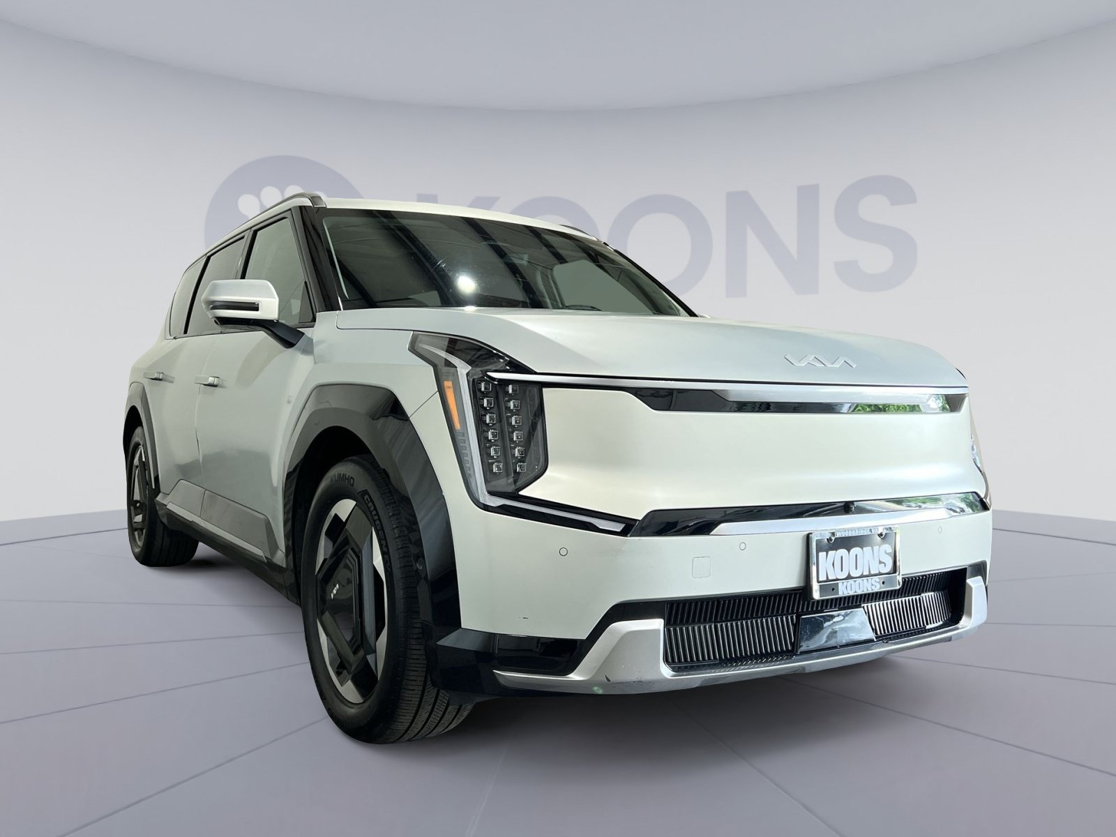 Used 2024 Kia EV9 Land AWD/4WD image 8