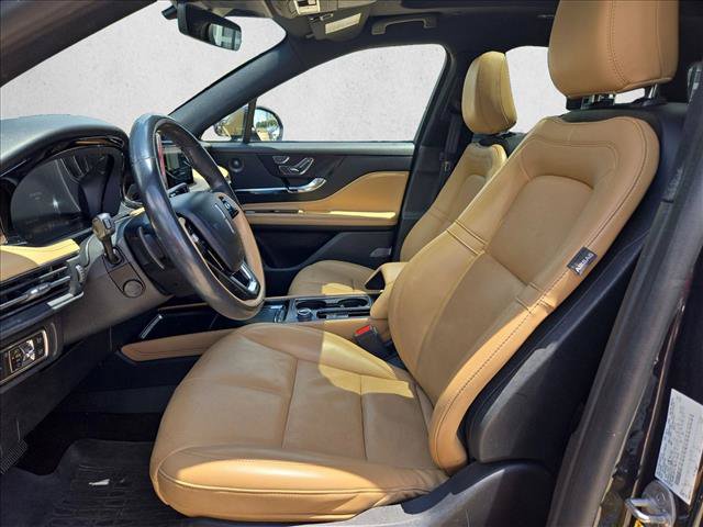 Used 2021 Lincoln Corsair Reserve w/ Elements Package FWD image 16