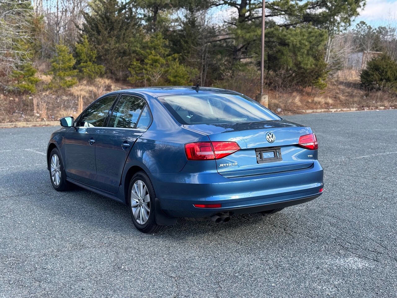 Used 2015 Volkswagen Jetta SE FWD image 8