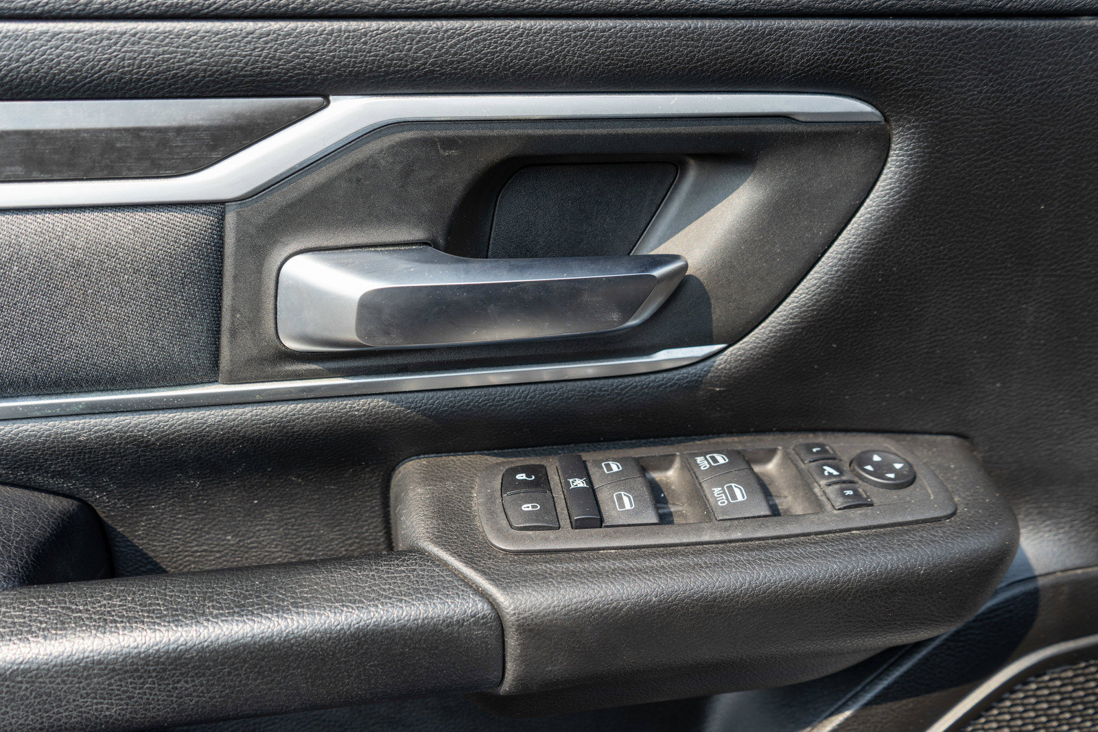 Used 2023 RAM 1500 Big Horn AWD/4WD image 14
