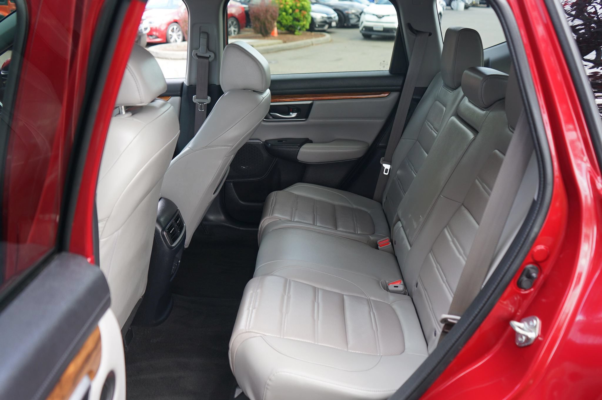 Used 2020 Honda CR-V Touring image 27