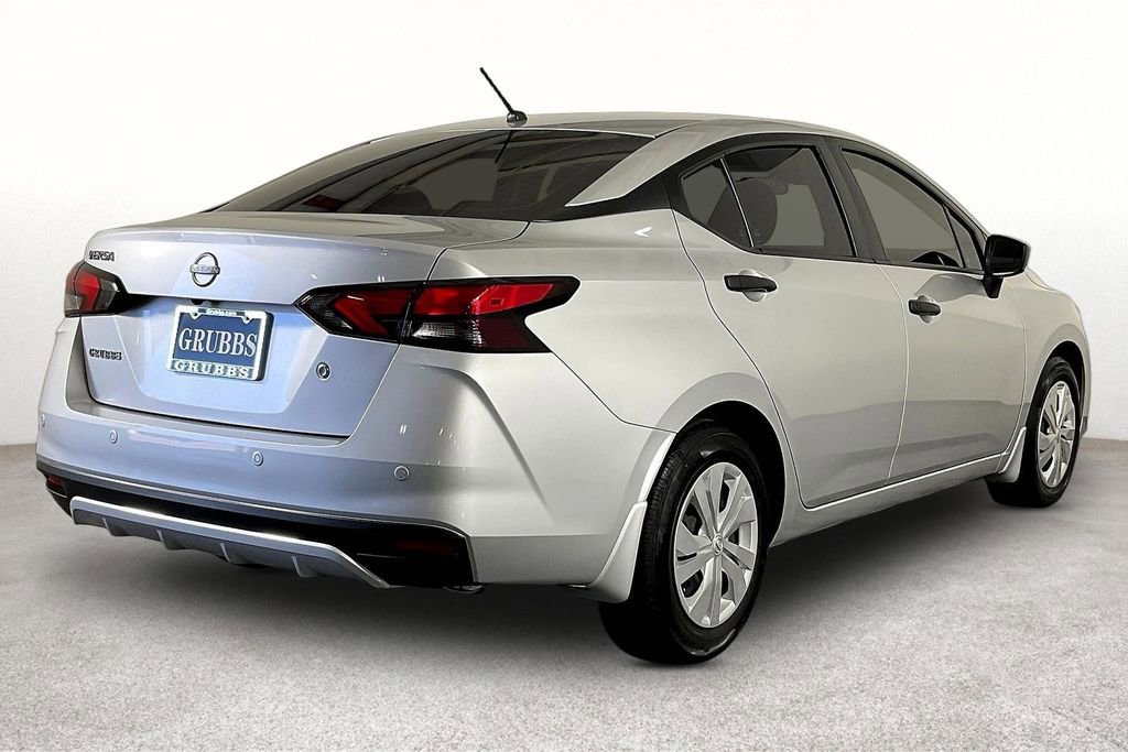 Used 2024 Nissan Versa S w/ Trunk Package image 2