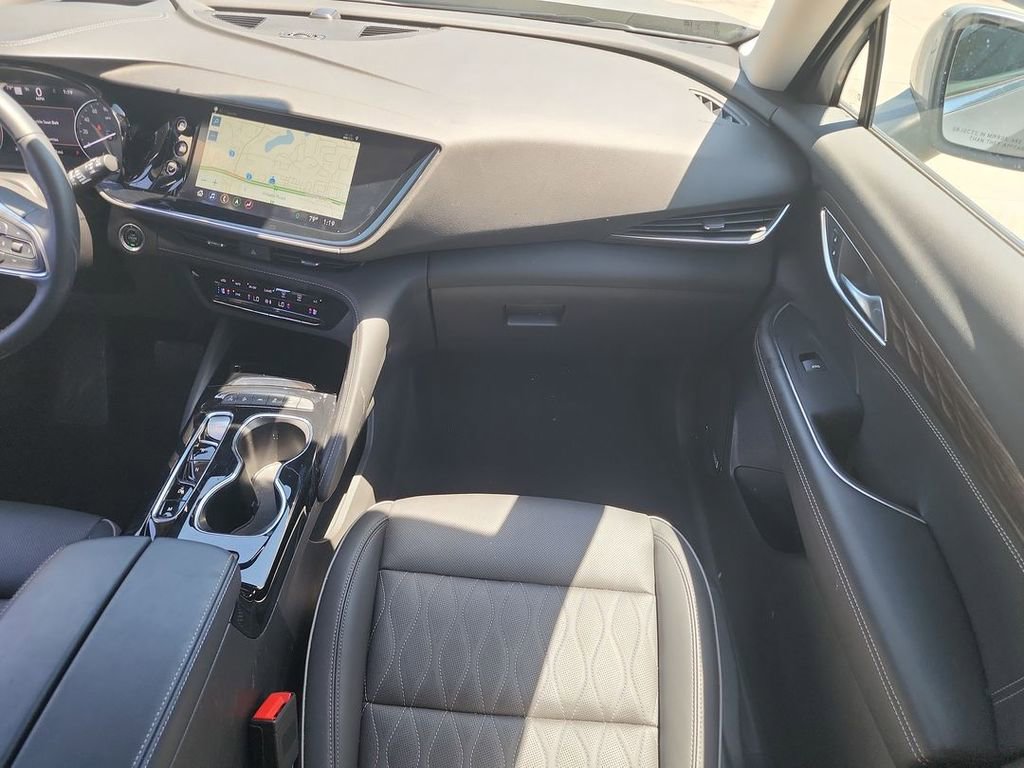 Certified 2023 Buick Envision Avenir AWD/4WD image 29