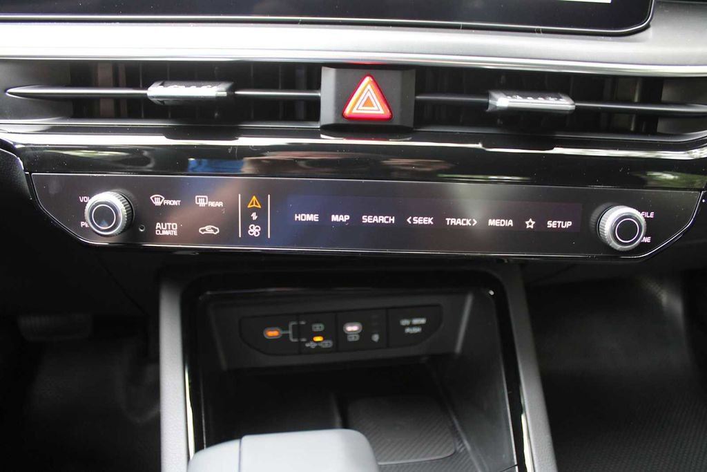 New 2025 Kia K5 GT-Line w/ GT-Line Premium Package image 37