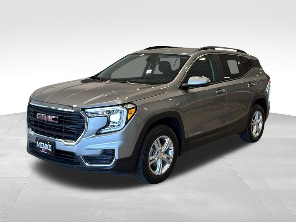 Used 2023 GMC Terrain SLE w/ Driver Convenience Package AWD/4WD image 3