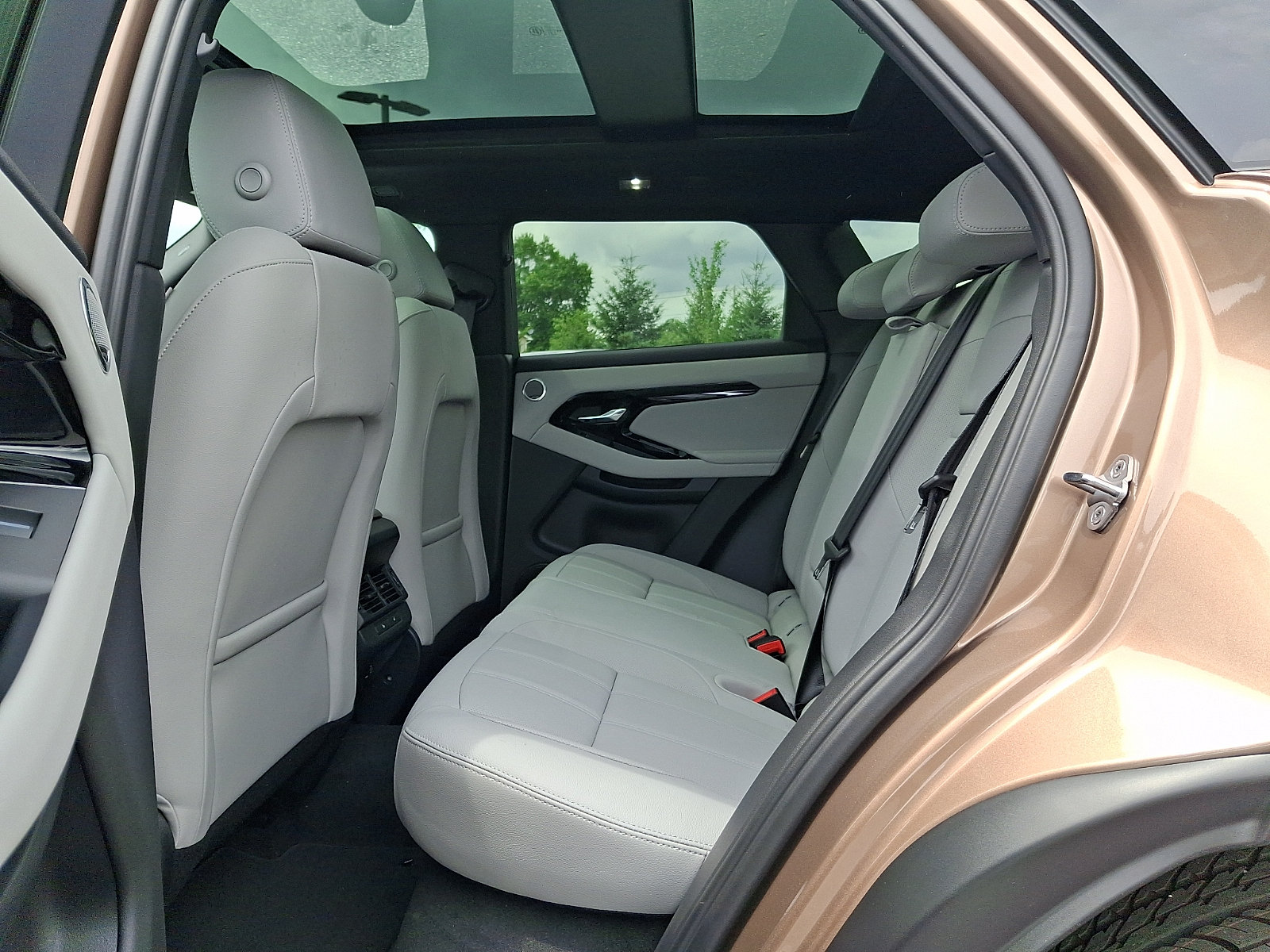 New 2026 Land Rover Range Rover Evoque S AWD/4WD image 10